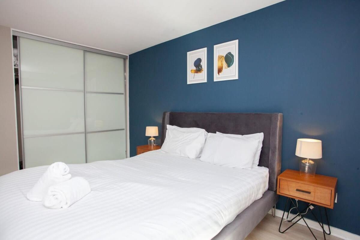City Centre Apartment W Parking & Hyperoptic Wifi Glasgow Eksteriør bilde