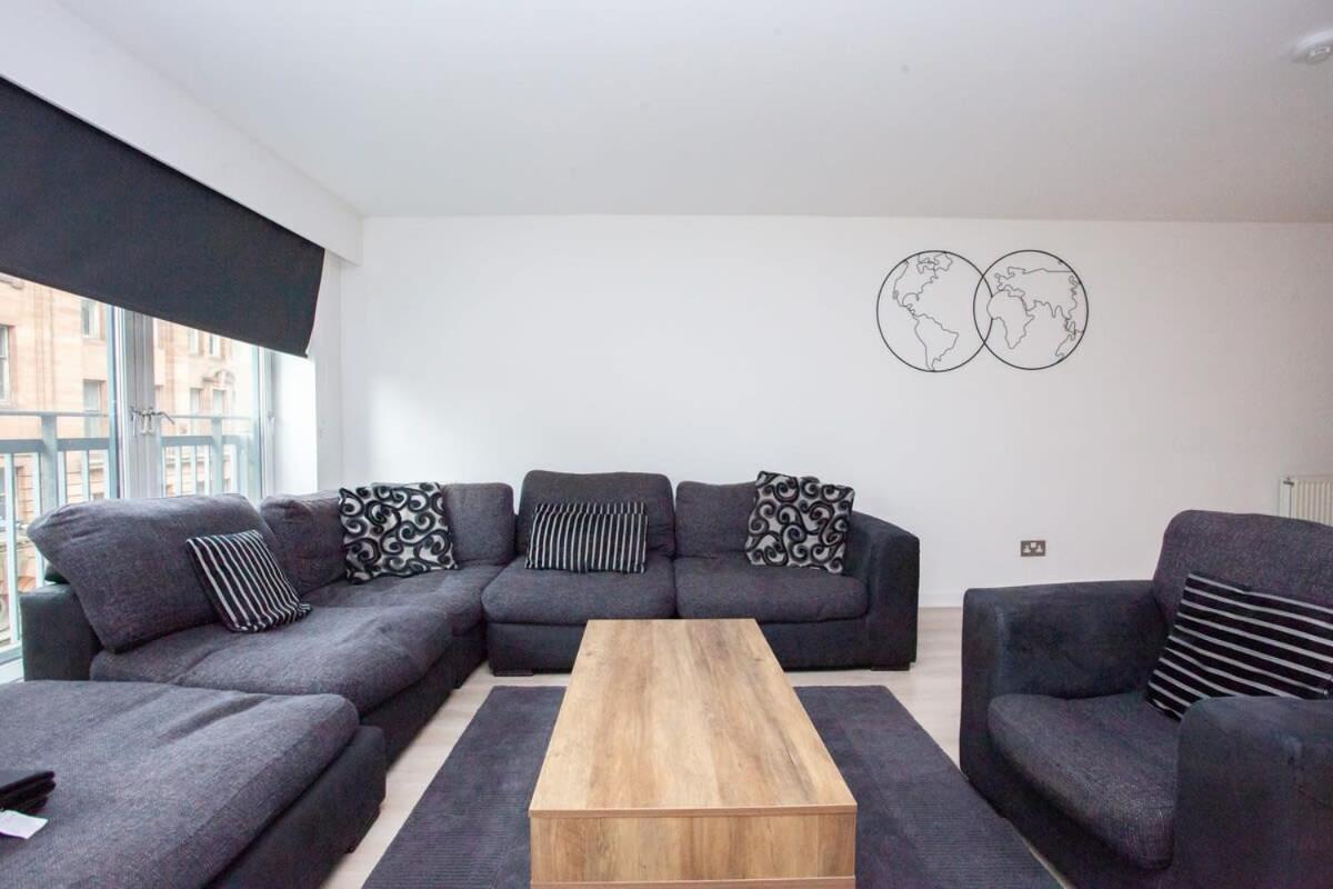 City Centre Apartment W Parking & Hyperoptic Wifi Glasgow Eksteriør bilde